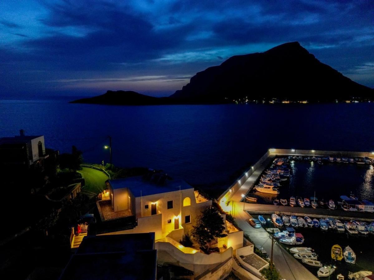 Pelagos Seafront Accommodation - George Myrties المظهر الخارجي الصورة