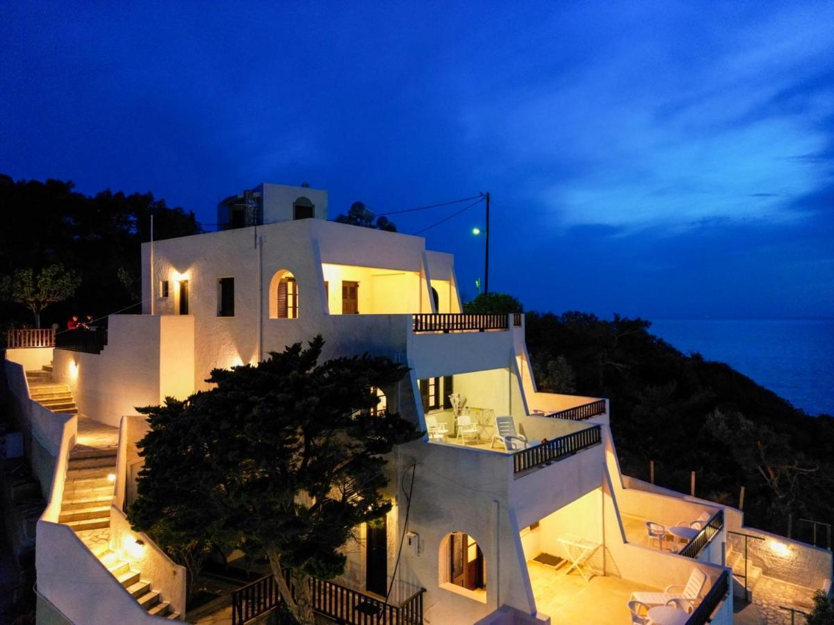 Pelagos Seafront Accommodation - George Myrties المظهر الخارجي الصورة