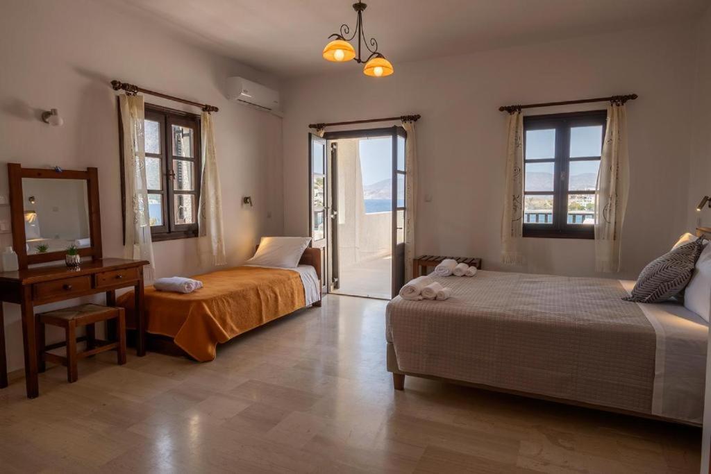 Pelagos Seafront Accommodation - George Myrties المظهر الخارجي الصورة